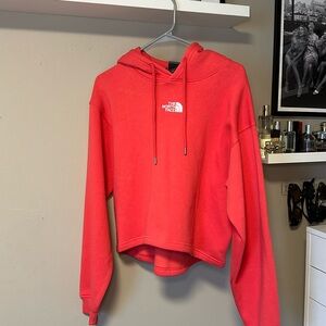 NWT The North Face Evolution Hi-Lo Clay Red Hoodie (Sz. Medium)